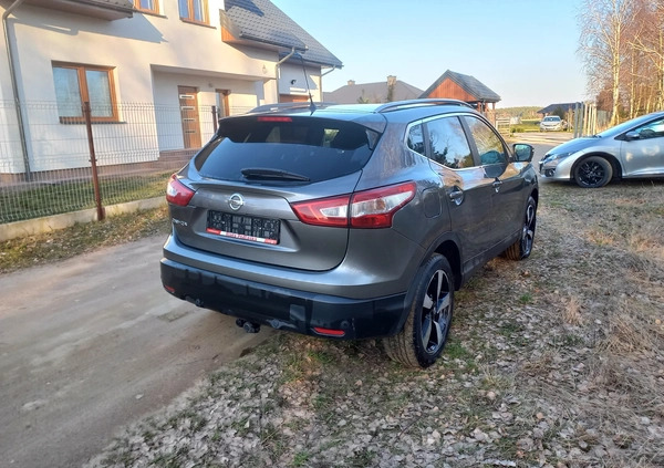 Nissan Qashqai cena 61000 przebieg: 124000, rok produkcji 2015 z Leżajsk małe 562